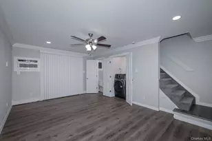 5 Merman Pl, Babylon, NY 11702 - Photo 4