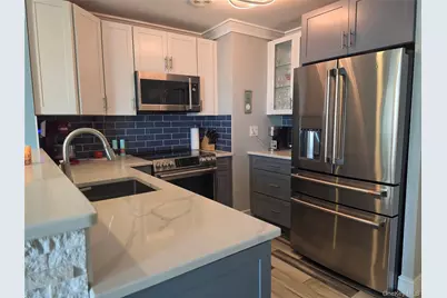 100 W Broadway #3J, Long Beach, NY 11561 - Photo 8