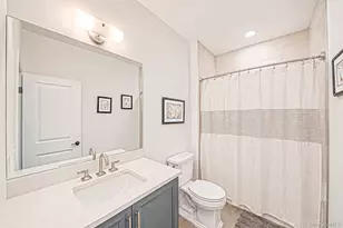 348 Alysweep Ln, Yaphank, NY 11980 - Photo 18
