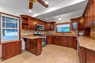 265 Jefferson St, Franklin Square, NY 11010 - Photo 6