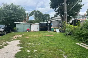 271 Stewart Ave, Hempstead, NY 11550 - Photo 6