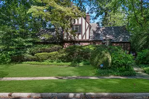 57 Wensley Dr, Great Neck, NY 11020 - Photo 1
