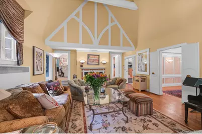 57 Wensley Drive, Great Neck, NY 11020 - Photo 4