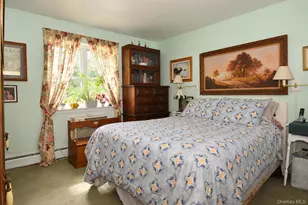 11 Glen Hollow Dr, Holtsville, NY 11742 - Photo 8
