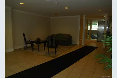 4 Consulate Drive #4-H, Tuckahoe, NY 10707 - Photo 4