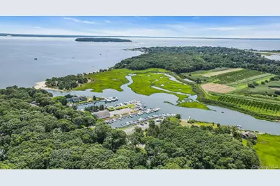 1541 Stillwater Avenue, Cutchogue, NY 11935 - Photo 46