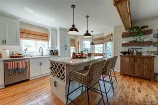 406 Vanderbilt Blvd, Oakdale, NY 11769 - Photo 8