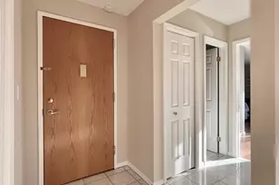 24 Ray Pl, Scarsdale, NY 10583 - Photo 8