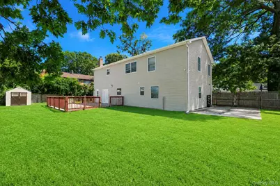 43 Harrison Drive, Shirley, NY 11967 - Photo 4