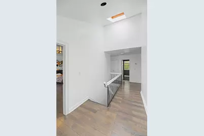 2455 7th Avenue, East Meadow, NY 11554 - Photo 22