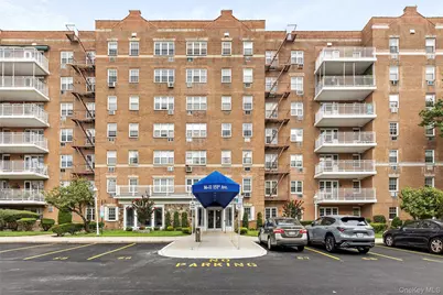 8611 151st Avenue, Howard Beach, NY 11414 - Photo 14