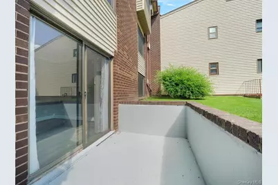 202 Country Club Lane, Pomona, NY 10970 - Photo 18