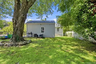 6 Hillside Ave, Suffern, NY 10901 - Photo 22