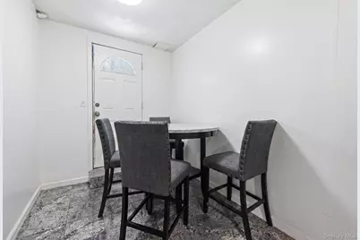 1086 Blake Avenue, Brooklyn, NY 11208 - Photo 4