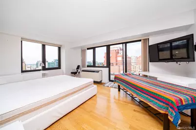 39-16 Prince Street #PhB, Flushing, NY 11354 - Photo 14