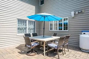 136 Vanderbilt Blvd, Oakdale, NY 11769 - Photo 8