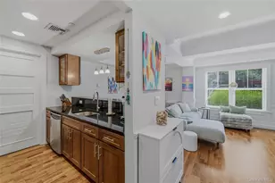 225 Stanley Ave, Mamaroneck, NY 10543 - Photo 2