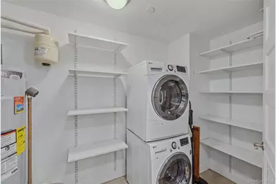 225 Stanley Avenue #121, Mamaroneck, NY 10543 - Photo 10