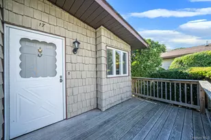 17 Dogwood Ln, Manorville, NY 11949 - Photo 14