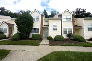 43 Brick Pond Rd, Middletown, NY 10940 - Photo 2