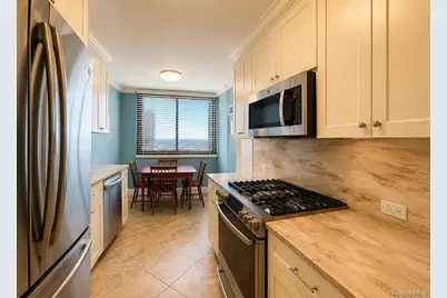 26910 Grand Central Parkway #30D, Floral Park, NY 11005 - Photo 14