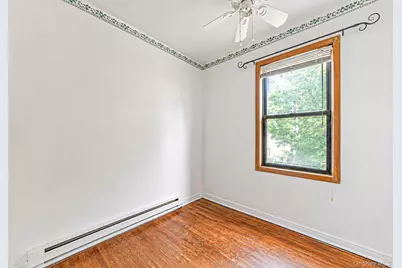 646 Clintonville Street, Whitestone, NY 11357 - Photo 16