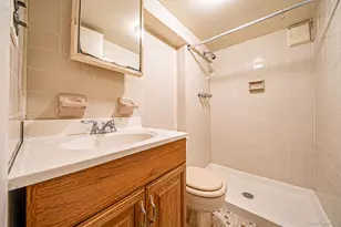 6-46 Clintonville St, Whitestone, NY 11357 - Photo 22