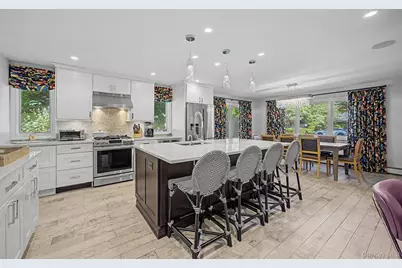 64 Cornflower Lane, East Northport, NY 11731 - Photo 10