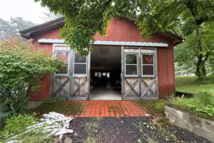 151 Prospect Hill Rd, Cuddebackville, NY 12729 - Photo 32