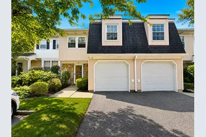 151 The Knoll, Syosset, NY 11791 - Photo 2