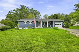3 Richard Dr, West Nyack, NY 10994 - Photo 2