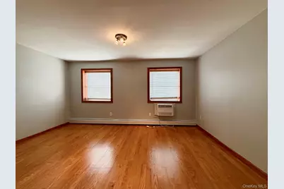 6542 Metropolitan Avenue, Middle Village, NY 11379 - Photo 6