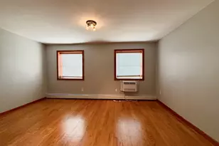 65-42 Metropolitan Ave, Middle Village, NY 11379 - Photo 6