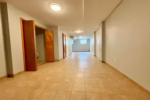 65-42 Metropolitan Ave, Middle Village, NY 11379 - Photo 12