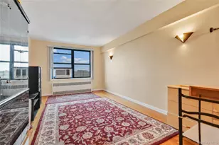 25-15 Union St, Flushing, NY 11354 - Photo 2