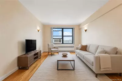 25-15 Union Street #6G, Flushing, NY 11354 - Photo 1
