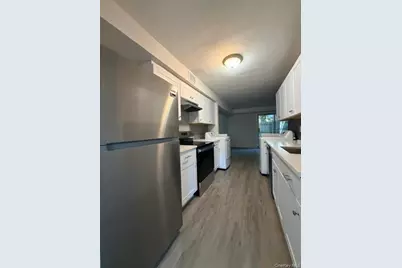 121 Hill Spur #121, Calverton, NY 11933 - Photo 2