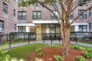 89-20 55th Ave, Sunnyside, NY 11373 - Photo 30