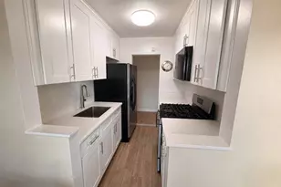 138-10 Franklin Ave, Flushing, NY 11355 - Photo 4
