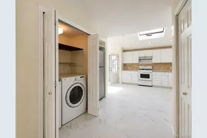 644 South 8th  Street, West Babylon, NY 11757 - Photo 10