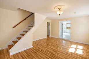 644 S 8th St, West Babylon, NY 11757 - Photo 8