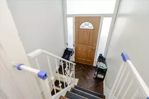2406 Tiemann Ave, Bronx, NY 10469 - Photo 2