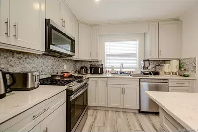 2406 Tiemann Avenue, Bronx, NY 10469 - Photo 8