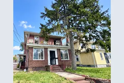 7 President Street, Far Rockaway, NY 11691 - Photo 1