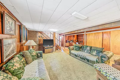 149 Burlington Avenue, Deer Park, NY 11729 - Photo 22