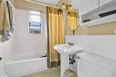 10507 66th Road #6b, Forest Hills, NY 11375 - Photo 32