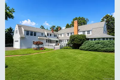 21 Seafield Lane, Westhampton Beach, NY 11978 - Photo 2