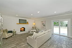 27 Osage Dr, Huntington Station, NY 11746 - Photo 8