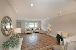 27 Osage Dr, Huntington Station, NY 11746 - Photo 4