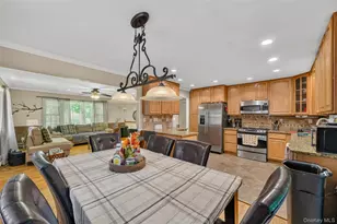 15 Oscawana Heights Rd, Putnam Valley, NY 10579 - Photo 12
